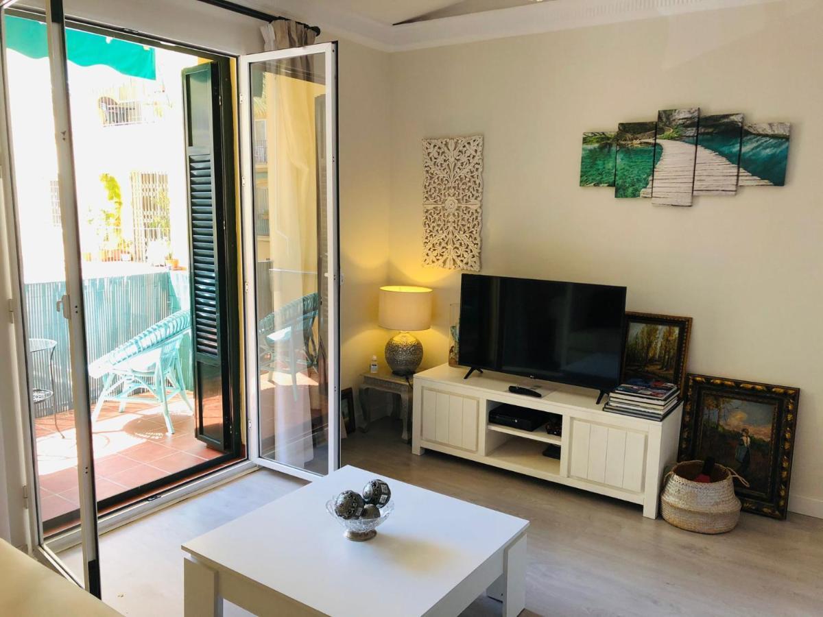 Apartamento A 50 Metros De La Playa Malagueta Con Vistas Al Mar Malaga Exterior photo